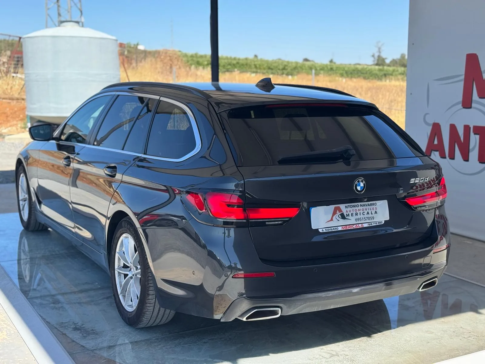 BMW - Serie 5 - Touring - Automático thumbnail 2