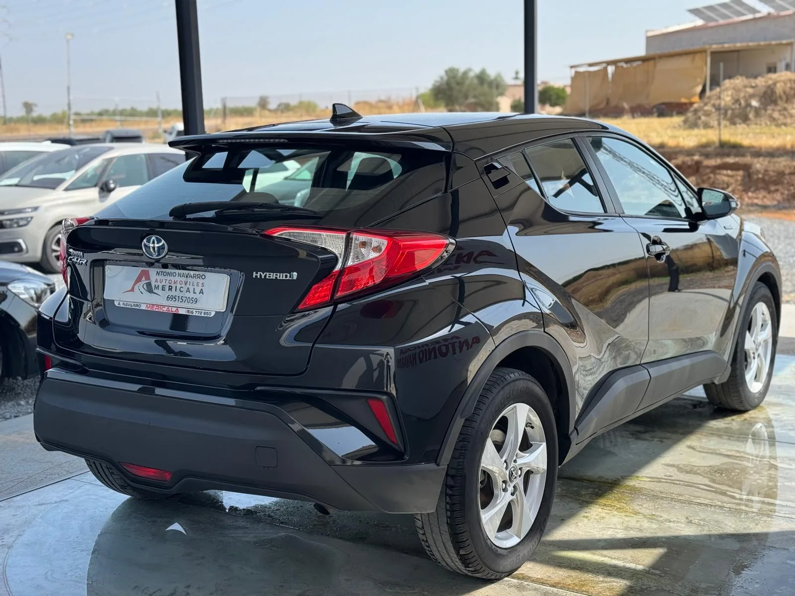 TOYOTA - CHR - Active thumbnail 3