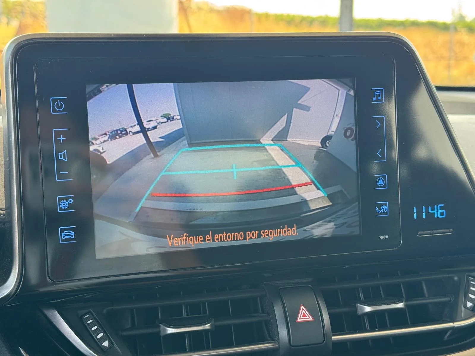 TOYOTA - CHR - Active thumbnail 11