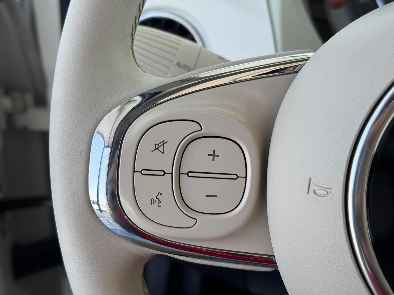 FIAT 500 - Lounge 1.2 8v thumbnail 8