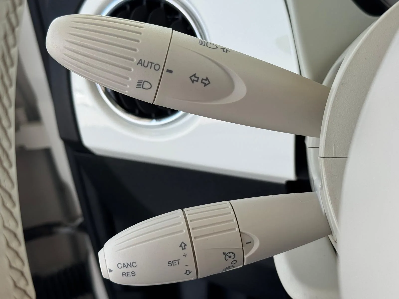 FIAT 500 - Lounge 1.2 8v thumbnail 10