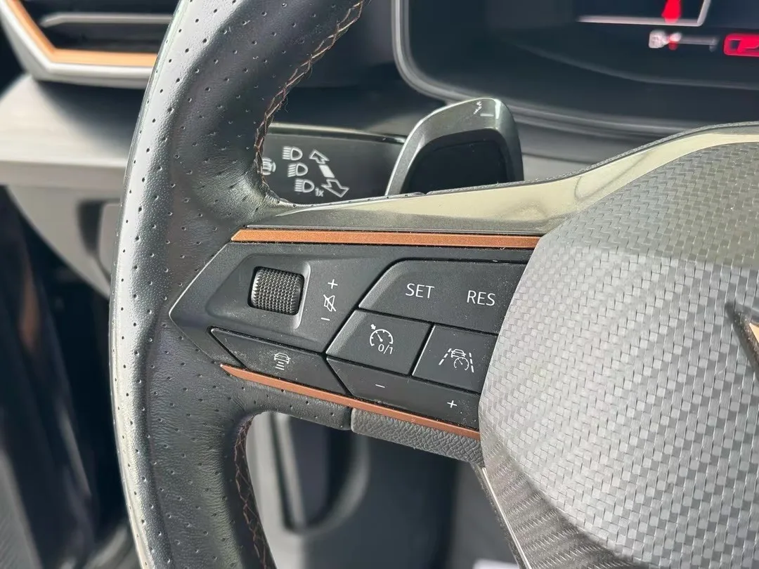 CUPRA -  FORMENTOR - 1.5 TSI thumbnail 7