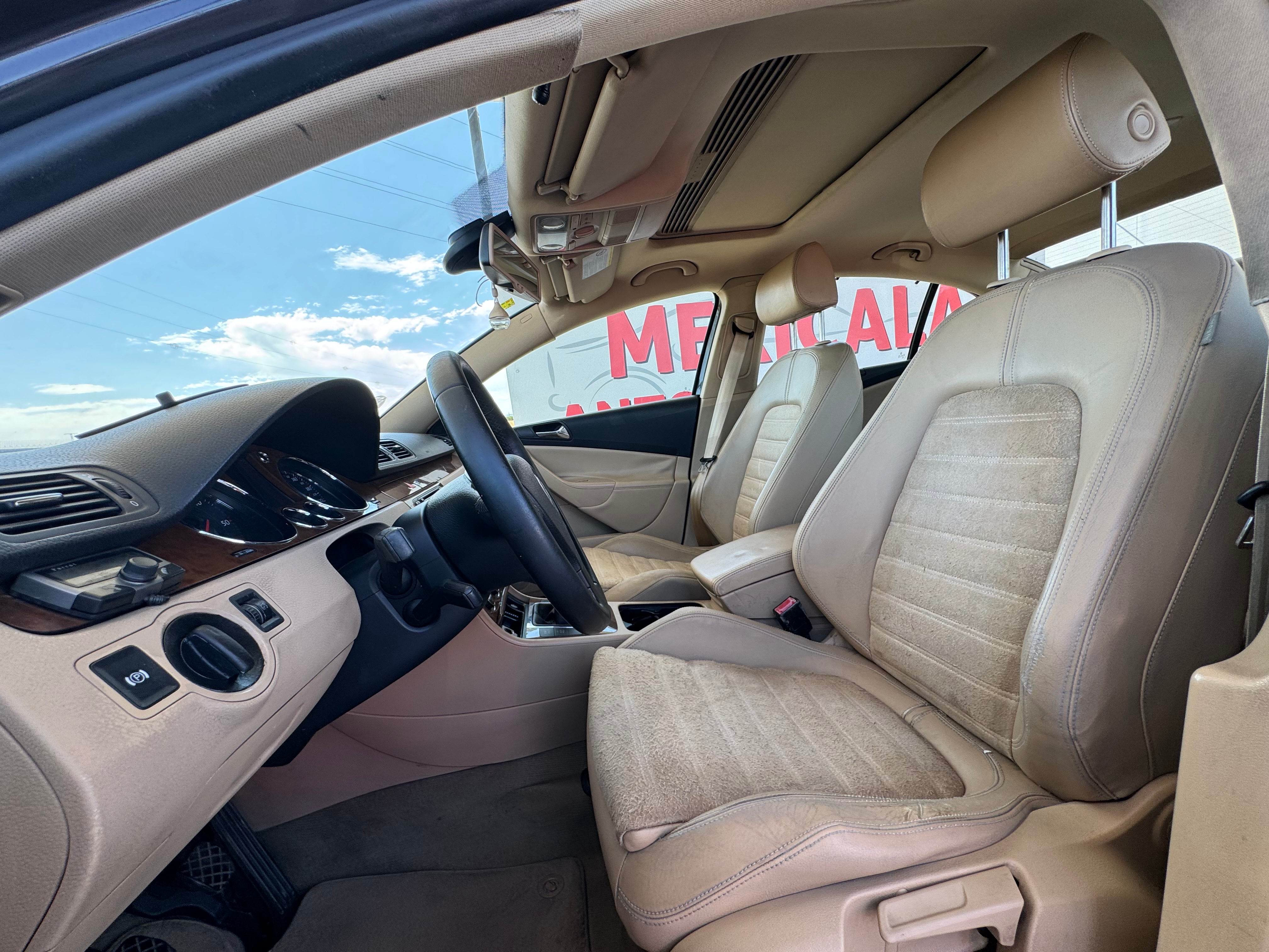 Volkswagen Passat - 2.0 TDI thumbnail 6