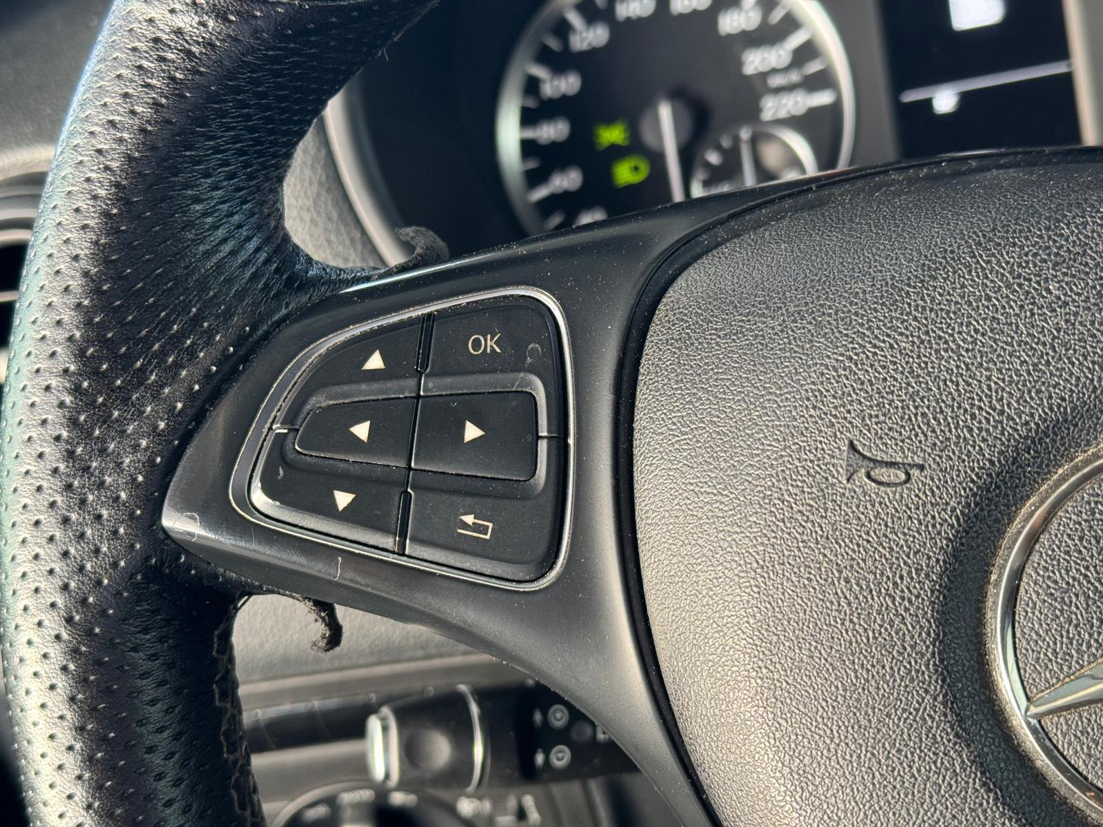 Mercedes-Benz Vito - Tourer - 114 CDI thumbnail 12