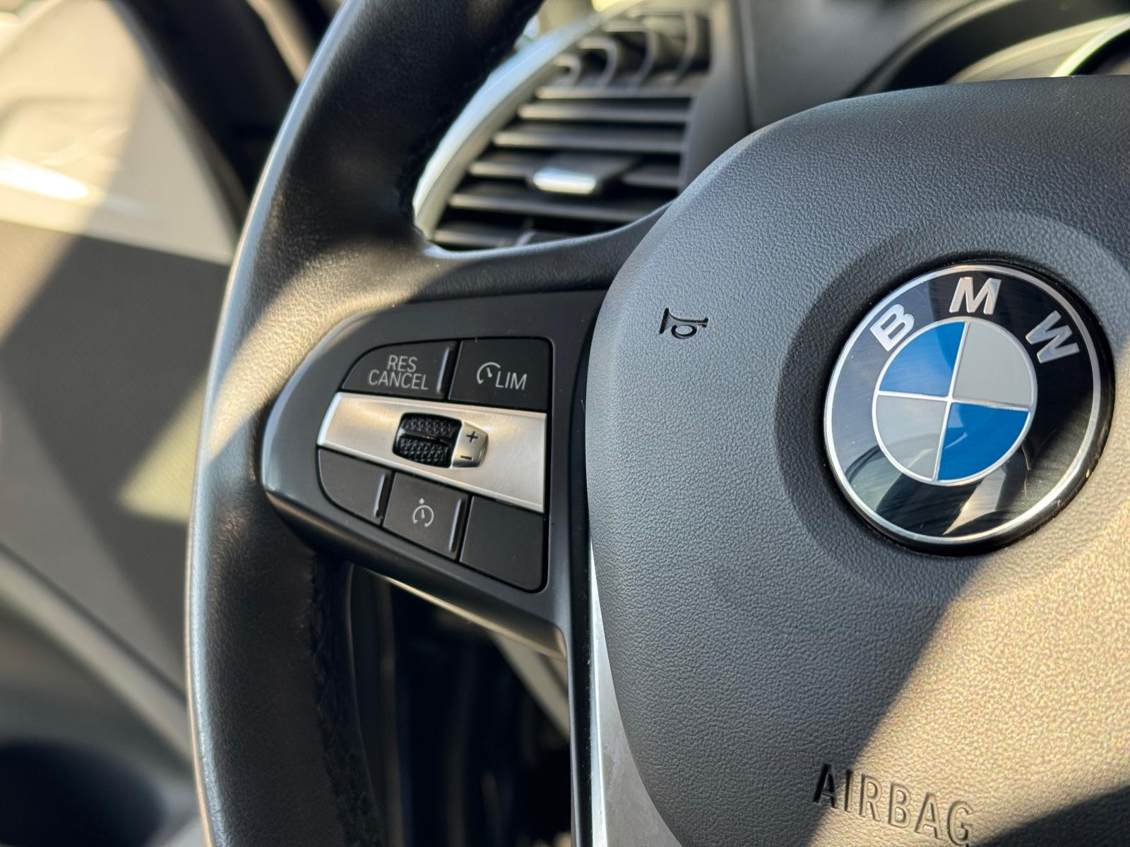 BMW X3 - Sdrive 18d thumbnail 6