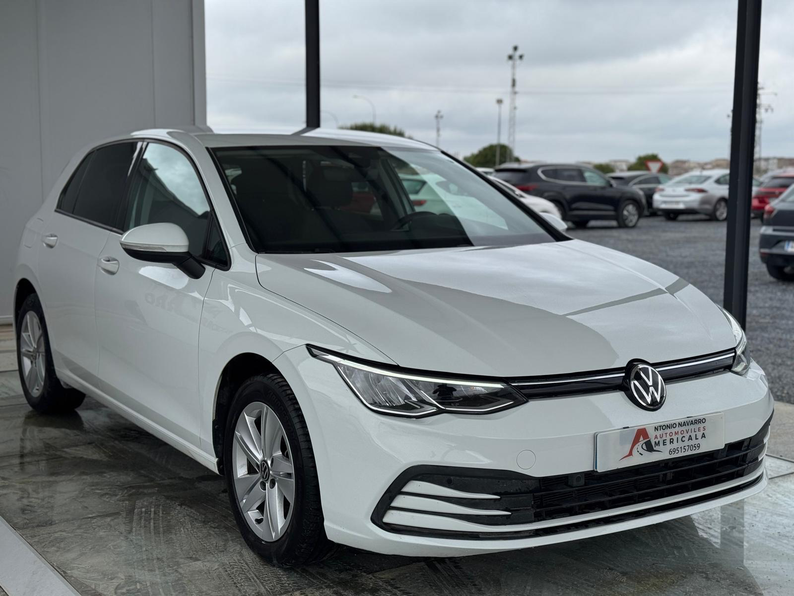 Volkswagen Golf - Life 1.0 eTSI DSG thumbnail 4