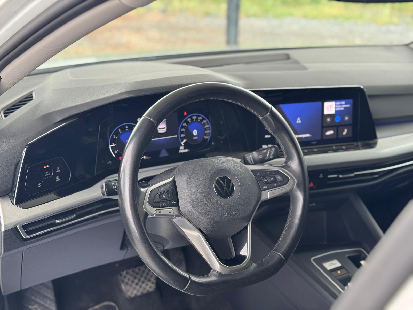 Volkswagen Golf - Life 1.0 eTSI DSG thumbnail 6