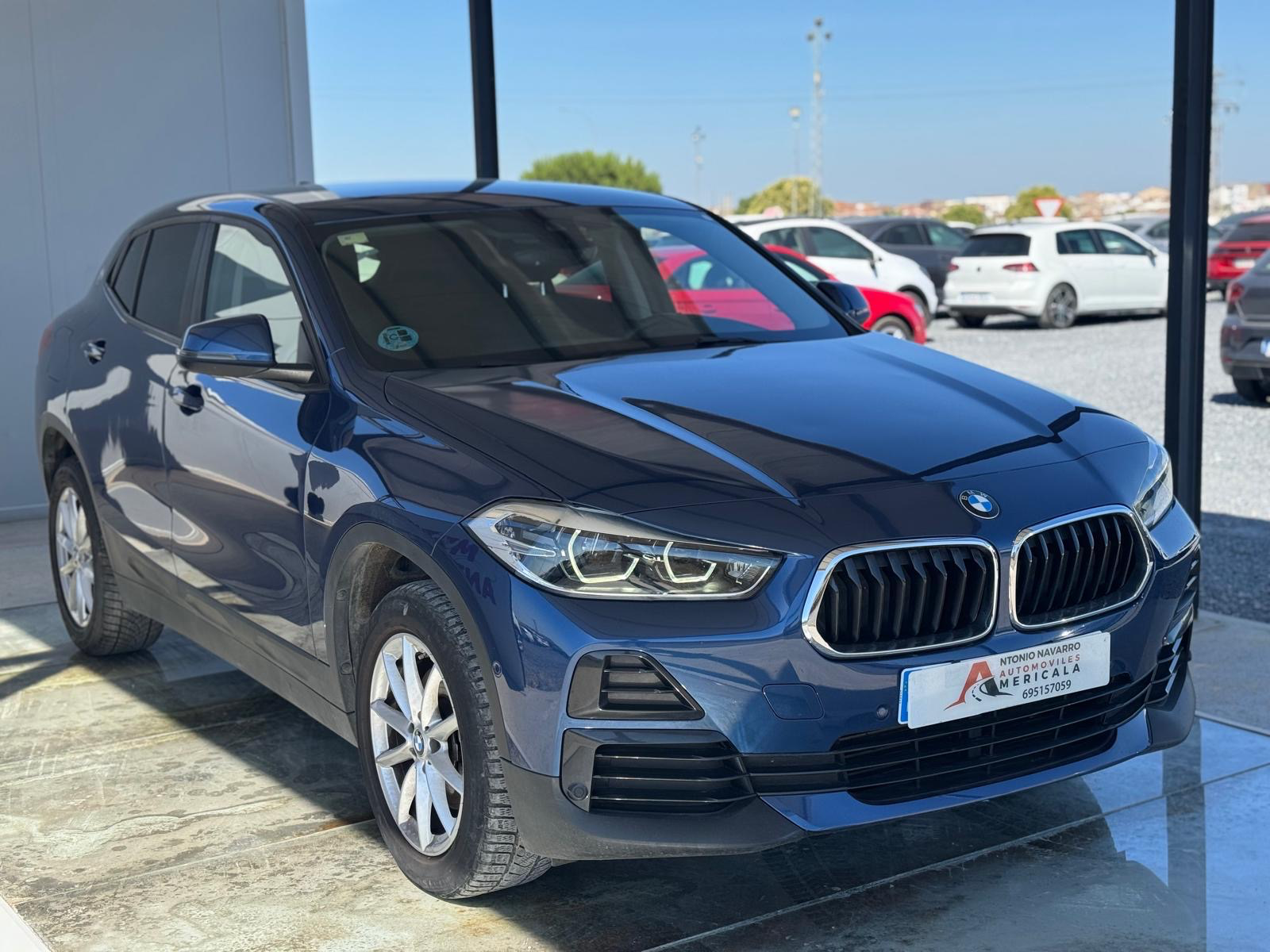 BMW X2 - sDrive18d thumbnail 4