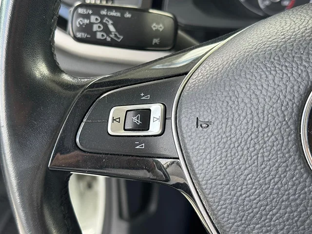 Volkswagen Polo 1.6 Tdi 95cv thumbnail 8