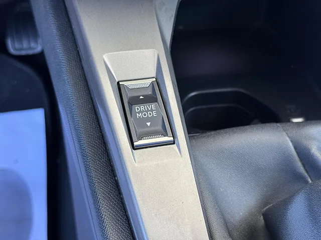 Peugeot 308 1.5 HDi 130 cv thumbnail 10