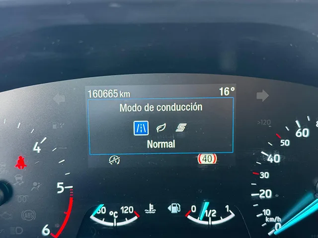Ford Focus 1.5d 120 cv thumbnail 5