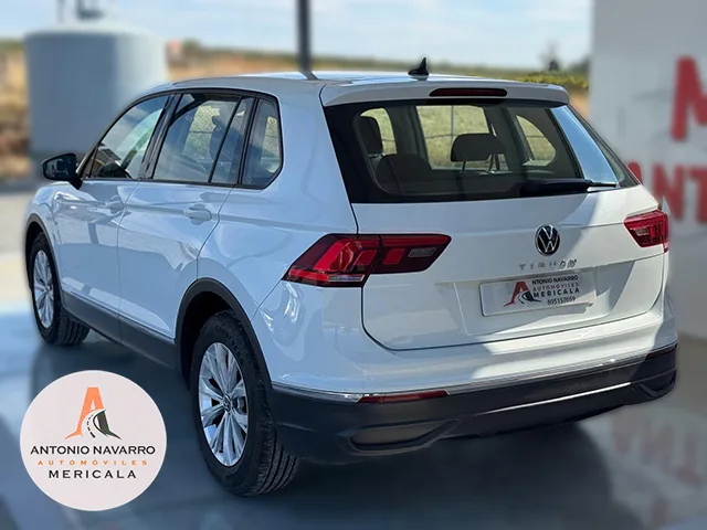 Volkswagen Tiguan 2.0 150 cv thumbnail 4