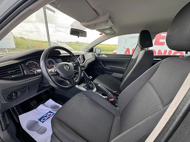 Volkswagen Polo 1.6 Tdi 95cv thumbnail 6
