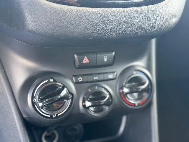 PEUGEOT – 208 – 1.6 BlueHDi 100cv thumbnail 11