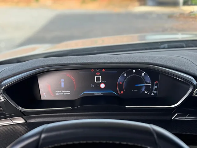 Peugeot 508 1.5 HDi 120 cv thumbnail 13