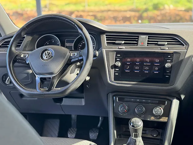 Volkswagen Tiguan 2.0d 150 cv thumbnail 10